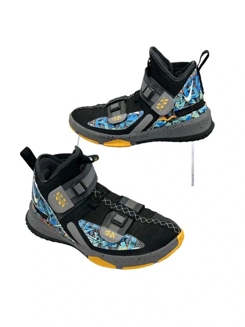 Nike LeBron Shoes Youth Size 7Y Black Graffiti Strap Basketball Kids CJ1317-070